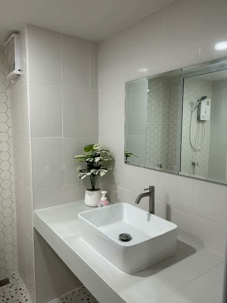 Laem Chabang Tower, Chon Buri (Pattaya), Thung Suk La, Si Racha, Chon Buri (Pattaya), 1 Bedroom, 61 sqm, Condo For Sale, by Dusit Saengfa, 500348338 - DDproperty.com