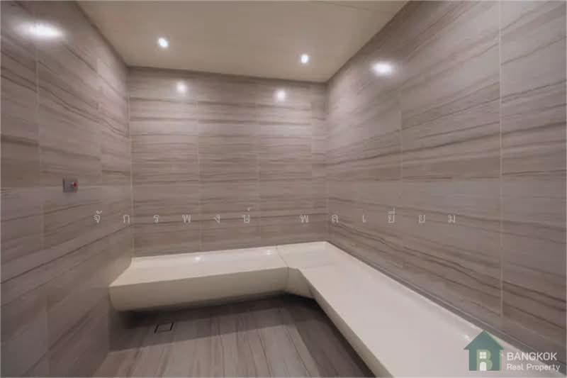 Vittorio 39, Bangkok, 8 Sukhumvit, Khlong Tan Nua, Watthana, Bangkok, 2 Bedrooms, 137 sqm, Condo For Sale, by Chakkrapong Ponyeam, 500348373 - DDproperty.com