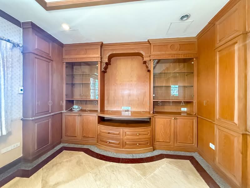 Perfect Place Ramkhamhaeng 164, Bangkok, Soi Ramkhamhaeng 164, Saphan Sung, Bangkok, 3 Bedrooms, 215 sqm, Single Detached House For Sale, by HOME Real Estate Service, 500348412 - DDproperty.com