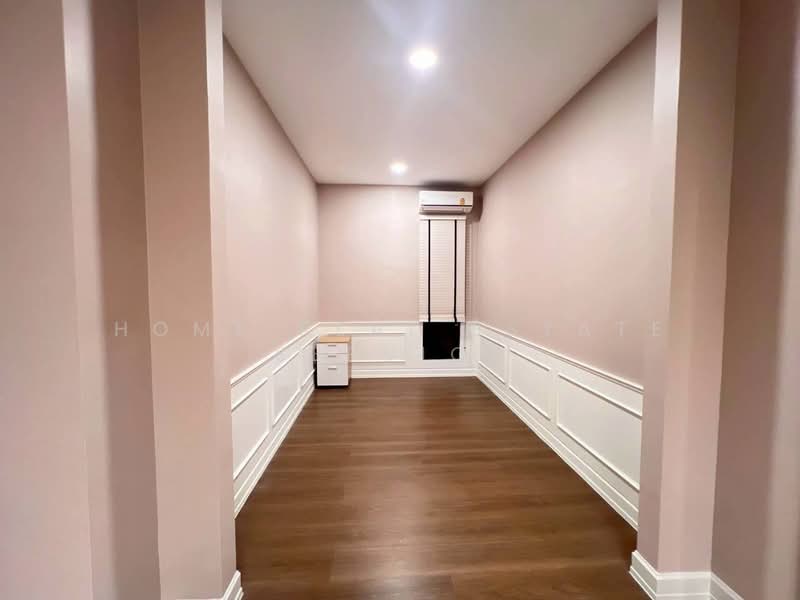 Nantawan Rama 9 - New Krungthepkreetha, Bangkok, Saphan Sung, Bangkok, 5 Bedrooms, 400 sqm, Single Detached House For Sale, by HOME Real Estate Service, 500348421 - DDproperty.com