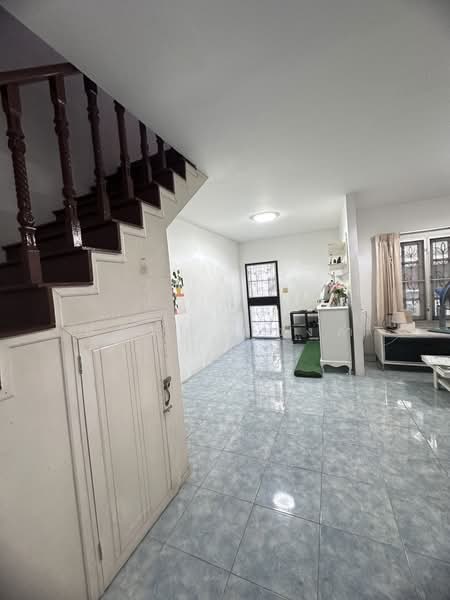 Suan Luang Ville 1, Bangkok, เฉลิมพระเกีรยติ ร.9, Dok Mai, Prawet, Bangkok, 3 Bedrooms, 183 sqm, Townhouse For Sale, by ศศินา ทองคำ, 500348438 - DDproperty.com