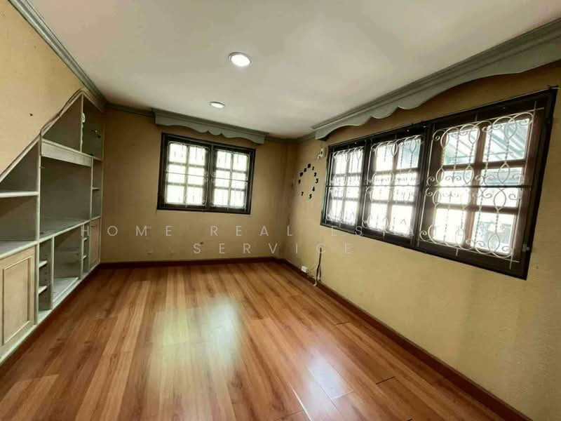 Detached House Ramkhamhaeng 60, Bangkok, Hua Mak, Bang Kapi, Bangkok, 3 Bedrooms, 200 sqm, Single Detached House For Sale, by HOME Real Estate Service, 500348445 - DDproperty.com