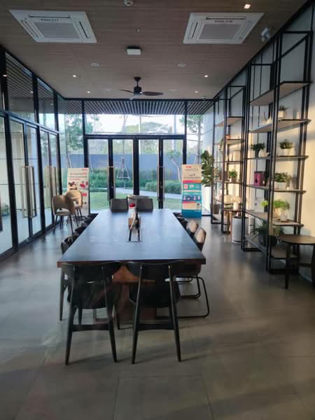 Escent Korat, Nakhon Ratchasima, Thanon Mittraphap Frontage, Mun Wai, Muang Nakhon Ratchasima, Nakhon Ratchasima, 2 Bedrooms, 64 sqm, Condo For Rent, by พลิศภัสร์ โชคธนวีระกานต์, 500348478 - DDproperty.com