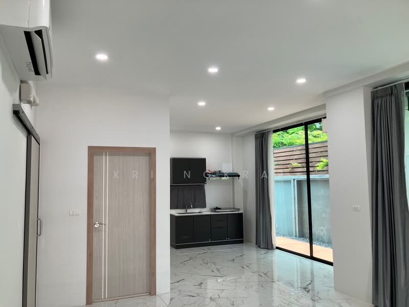 Kristada Nakhon 21, Samut Prakan, Parallel way, Bangna-Trad Road, Bang Kaeo, Bang Plee, Samut Prakan, 4 Bedrooms, 220 sqm, Single Detached House For Sale, by Kriengkrai, 500348498 - DDproperty.com