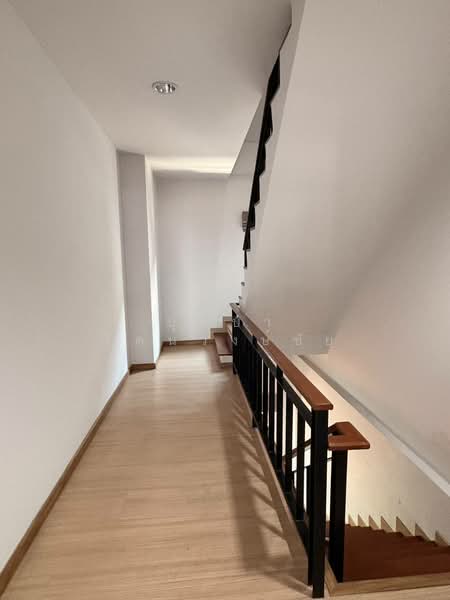 City Link Rama9 – Srinakrarin, Bangkok, Saphan Sung, Bangkok, 3 Bedrooms, 224 sqm, Townhouse For Rent, by บุษบา รัตนวงษ์ชัย, 500348523 - DDproperty.com