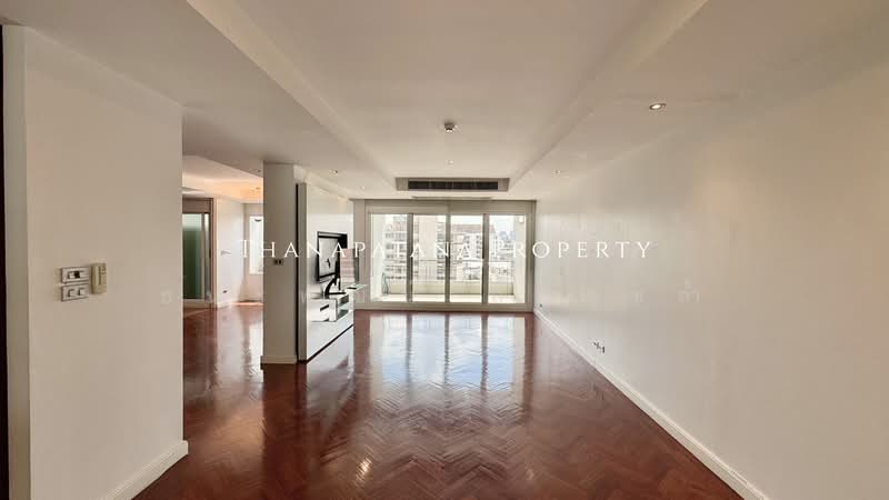 Supreme Elegance, Bangkok, Chan, Thung Maha Mek, Sathon, Bangkok, 2 Bedrooms, 238 sqm, Condo For Sale, by Thanapatana Limsouklam, 500348536 - DDproperty.com