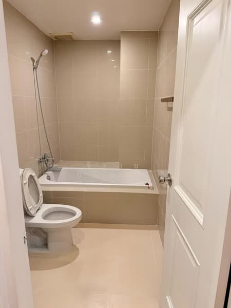 Noble Reflex, Bangkok, 18 Phaholyothin Road, Samsen Nai, Phaya Thai, Bangkok, 3 Bedrooms, 130 sqm, Condo For Rent, by Jirayu Chaiyawattanasiri, 500348542 - DDproperty.com