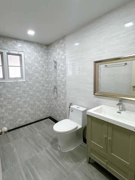 Baan Chokpracha, Bangkok, เทิดราชัน, Si Khan, Don Mueang, Bangkok, 3 Bedrooms, 330 sqm, Single Detached House For Sale, by Connex Property, 500348548 - DDproperty.com