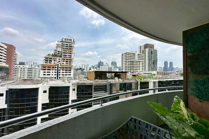 Supalai Place Sukhumvit 39, Bangkok, 175-179 Soi Sukhumvit 39 Sukhumvit Road, Khlong Tan Nua, Watthana, Bangkok, 2 Bedrooms, 138 sqm, Condo For Sale, by สง่าชัย ไทรทองคำ, 500348574 - DDproperty.com