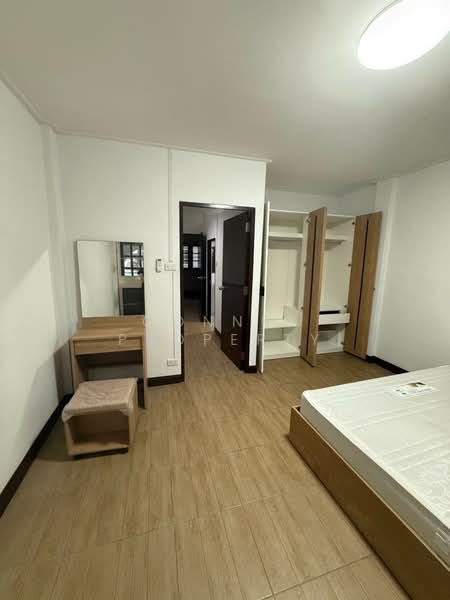 Grand Village House Lat Phrao 80/3, Bangkok, ประดิษฐ์มนูธรรม, Wang Thonglang, Bangkok, 2 Bedrooms, 21 sqm, Townhouse For Sale, by Connex Property, 500348590 - DDproperty.com