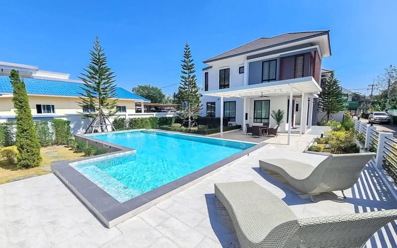 Pool Villa Huai Yai Pattaya Luxury 2 Storey Fully Furnished for Sale, Chon Buri (Pattaya), Bang Lamung, Bang Lamung (Pattaya), Chon Buri (Pattaya), 4 Bedrooms, 463 sqm, Villa For Sale, by PLC real estate, 500348609 - DDproperty.com