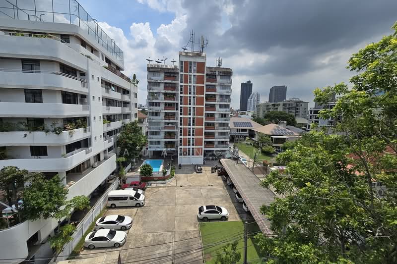 Downtown Forty Nine, Bangkok, Sukhumvit 39 Road, Khlong Tan Nua, Watthana, Bangkok, 2 Bedrooms, 72 sqm, Condo For Sale, by Ailada Ngamsri, 500348616 - DDproperty.com