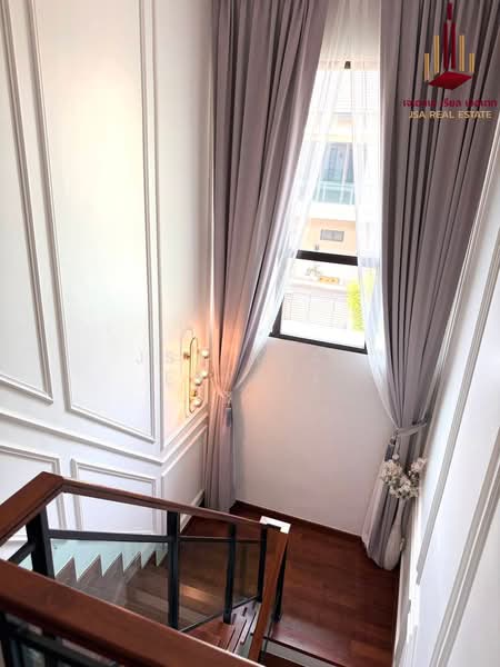 The City Ekkamai-Ladprao, Bangkok, Pradit Manutham Road, Phlapphla, Wang Thonglang, Bangkok, 4 Bedrooms, 309 sqm, Single Detached House For Rent, by JSA REAL ESTATE, 500348664 - DDproperty.com