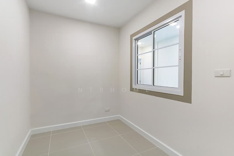 Rewadee 3, Nonthaburi, Talat Kwan, Muang Nonthaburi, Nonthaburi, 3 Bedrooms, 130 sqm, Townhouse For Sale, by NTBHOME, 500348688 - DDproperty.com