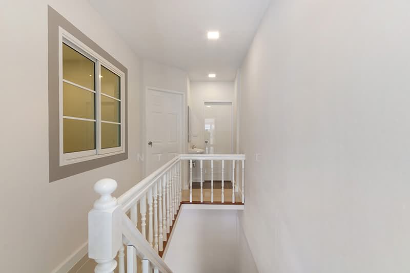 Rewadee 3, Nonthaburi, Talat Kwan, Muang Nonthaburi, Nonthaburi, 3 Bedrooms, 130 sqm, Townhouse For Sale, by NTBHOME, 500348688 - DDproperty.com