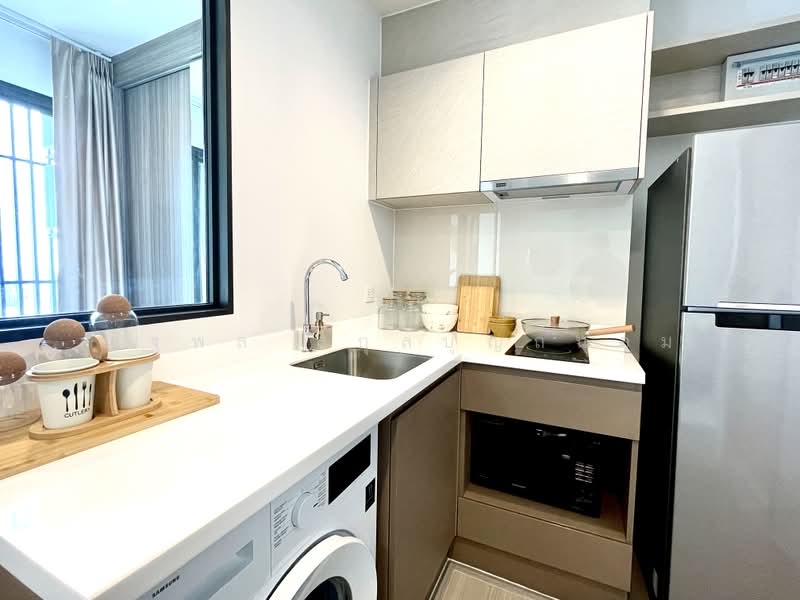 Life Sathorn Sierra, Bangkok, Ratchaphruek Rd, Talat Plu, Thon Buri, Bangkok, 1 Bedroom, 32 sqm, Condo For Rent, by NATTHAPOL Sakulboontanom, 500348689 - DDproperty.com