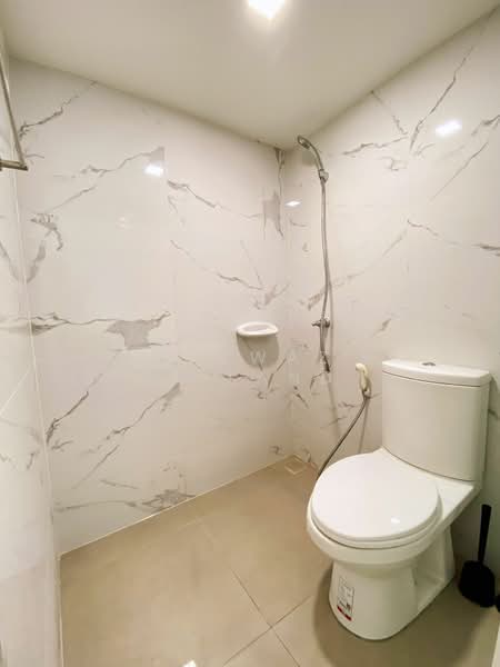 Pruksa Ville Phaholyothin-Ramintra, Bangkok, Soi Ram Intra 5 Alley 18, Thep Rak Raod, Tha Rang, Bang Khen, Bangkok, 5 Bedrooms, 133 sqm, Townhouse For Sale, by Fazwaz (Thailand) Co., Ltd., 500348755 - DDproperty.com