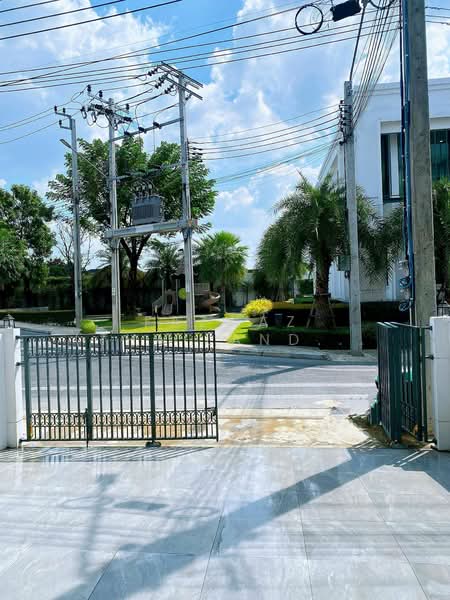 Pruksa Ville Phaholyothin-Ramintra : พฤกษาวิลล์ พหลโยธิน-รามอินทรา, กรุงเทพ, ซอยรามอินทรา 5 แยก 18 ถนนเทพรักษ์, ท่าแร้ง, บางเขน, กรุงเทพ, 133 ตร.ม., ทาวน์เฮ้าส์ ขาย, โดย Fazwaz (Thailand) Co., Ltd., 500348755 - DDproperty.com