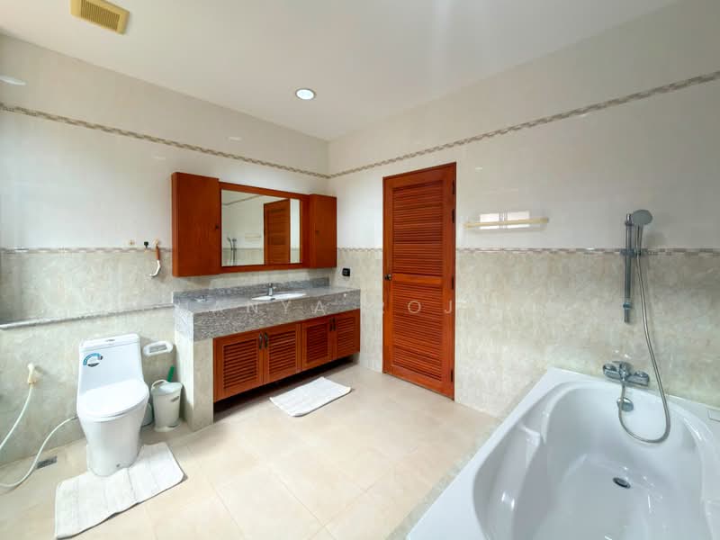 Baan Balina 3, Chon Buri (Pattaya), Huai Yai, Bang Lamung (Pattaya), Chon Buri (Pattaya), 3 Bedrooms, 200 sqm, Villa For Sale, by Chanya Rojana, 500348795 - DDproperty.com