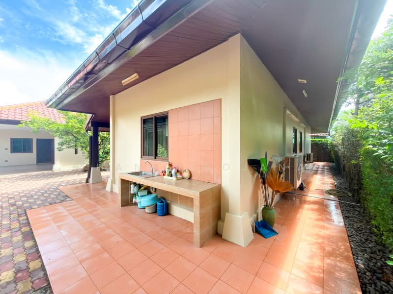 Baan Balina 3 : บ้านบาลิน่า 3, ชลบุรี, ห้วยใหญ่, บางละมุง, ชลบุรี, 200 ตร.ม., วิลล่า ขาย, โดย Chanya Rojana, 500348795 - DDproperty.com