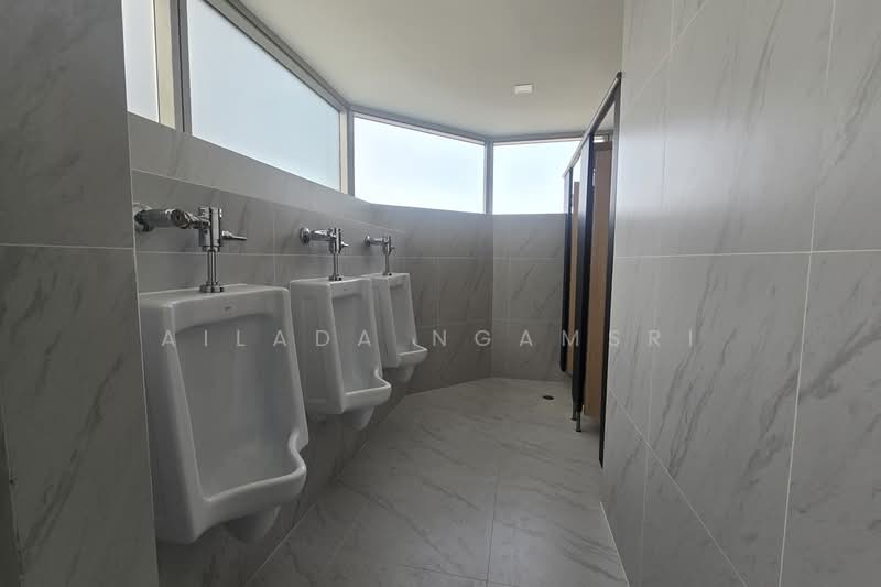 Jasmine Building, Bangkok, Khlongtoei Nua, Watthana, Bangkok, , 1,116 sqm, Office Space For Rent, by Ailada Ngamsri, 500348796 - DDproperty.com