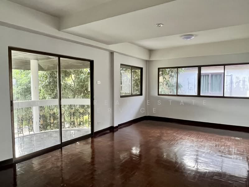 ร่มฤดี ร่มเกล้า, Bangkok, Khlong Sam Prawet, Lat Krabang, Bangkok, 3 Bedrooms, 200 sqm, Single Detached House For Sale, by HOME Real Estate Service, 500348800 - DDproperty.com