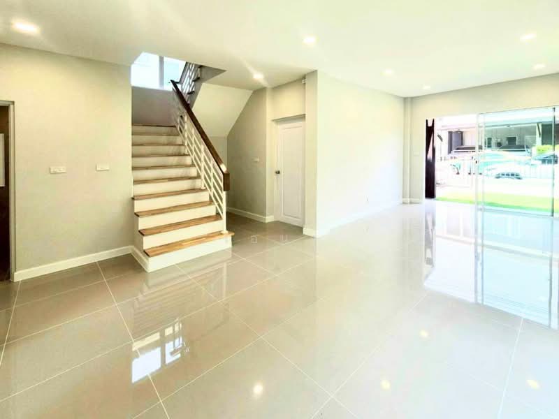 Centro Ratchapruek, Nonthaburi, Soi Bang Len, Bang Yai, Nonthaburi, 4 Bedrooms, 168 sqm, Single Detached House For Sale, by เอนก, 500348843 - DDproperty.com