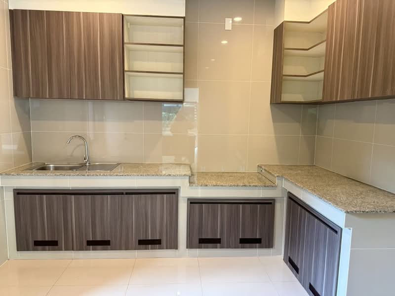 Burasiri Rangsit, Pathum Thani, Rangsit-Pathum Thani Road, Suan Pring Thai, Muang Pathum Thani, Pathum Thani, 5 Bedrooms, 222 sqm, Single Detached House For Sale, by มาดามเม้ง, 500348909 - DDproperty.com