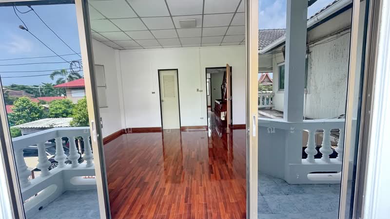 Bann Imumporn Pinklao-Thawee Watthana, Bangkok, Soi Moobann Imumporn, Sala Thammasop, Thawi Watthana, Bangkok, 2 Bedrooms, 160 sqm, Townhouse For Sale, by อรุณ อเนกคุณะ, 500348924 - DDproperty.com
