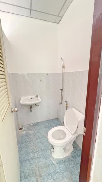 Bann Imumporn Pinklao-Thawee Watthana, Bangkok, Soi Moobann Imumporn, Sala Thammasop, Thawi Watthana, Bangkok, 2 Bedrooms, 160 sqm, Townhouse For Sale, by อรุณ อเนกคุณะ, 500348924 - DDproperty.com