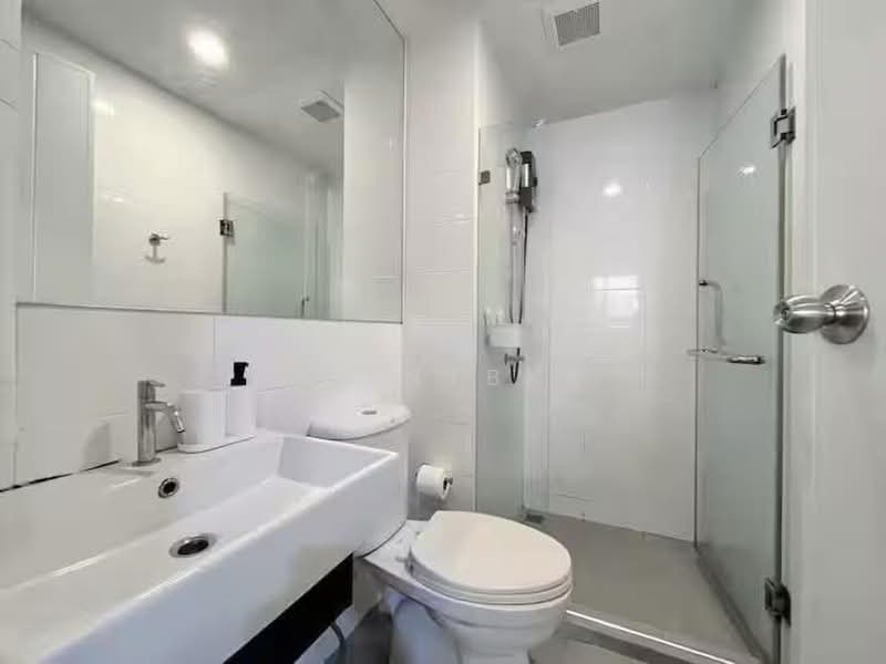 Notting Hill Sukhumvit 105, Bangkok, 105 Sukhumvit, Bang Na, Bangkok, 1 Bedroom, 26 sqm, Condo For Rent, by Agentbkk, 500348948 - DDproperty.com