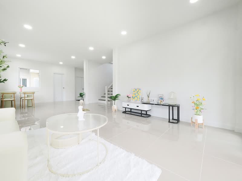 สีวลี, Pathum Thani, รังสิต-นครนายก, Prachathipat, Thanyaburi, Pathum Thani, 5 Bedrooms, 450 sqm, Single Detached House For Sale, by wipa รุ่งธุระ, 500349003 - DDproperty.com