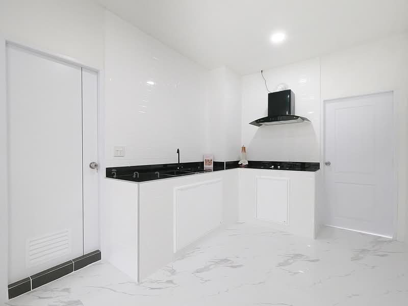 สีวลี, Pathum Thani, รังสิต-นครนายก, Prachathipat, Thanyaburi, Pathum Thani, 5 Bedrooms, 450 sqm, Single Detached House For Sale, by wipa รุ่งธุระ, 500349003 - DDproperty.com