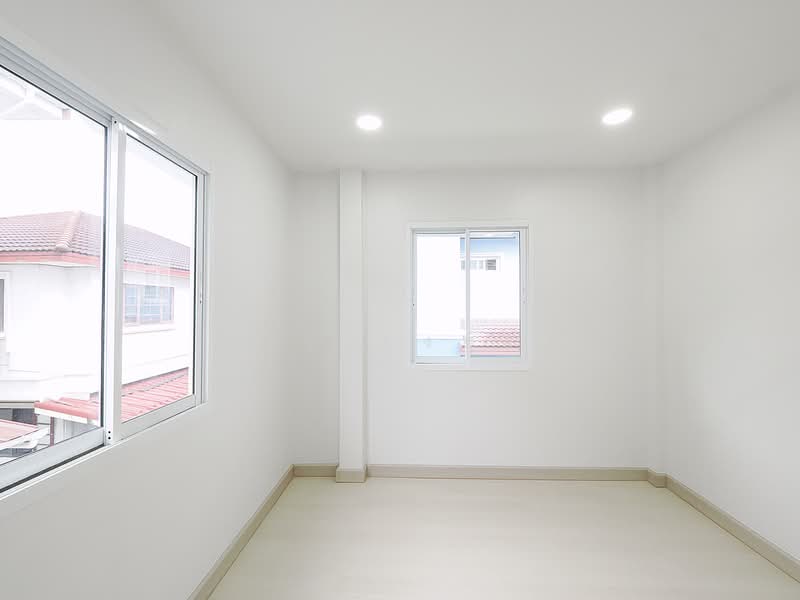 สีวลี, ปทุมธานี, รังสิต-นครนายก, ประชาธิปัตย์, ธัญบุรี, ปทุมธานี, 450 ตร.ม., บ้านเดี่ยว ขาย, โดย วิภา รุ่งธุระ, 500349003 - DDproperty.com