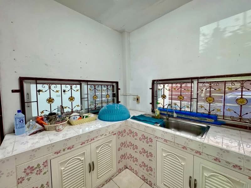 Orchid Villa Bangna Km.24, Samut Prakan, Bangna-Trad Road Km. 24, Bang Sao Thong, Samut Prakan, 4 Bedrooms, 250 sqm, Single Detached House For Sale, by Nattakan nueaiam, 500349005 - DDproperty.com