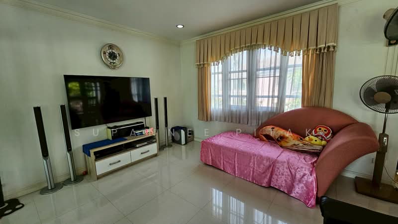 Kritsada Nakron Pinklao-Phuttamonthon Sai 2, Bangkok, Pinklao-Nakhon Chaisri, Bang Ra Mat, Taling Chan, Bangkok, 5 Bedrooms, 900 sqm, Single Detached House For Sale, by Supannee Pitak, 500349021 - DDproperty.com