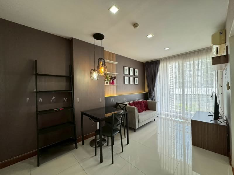 Airlink Residence, Bangkok, Rom Klao Road, Khlong Sam Prawet, Lat Krabang, Bangkok, 1 Bedroom, 35 sqm, Condo For Sale, by ดลภัทร เพชรจรัสชัย, 500349035 - DDproperty.com