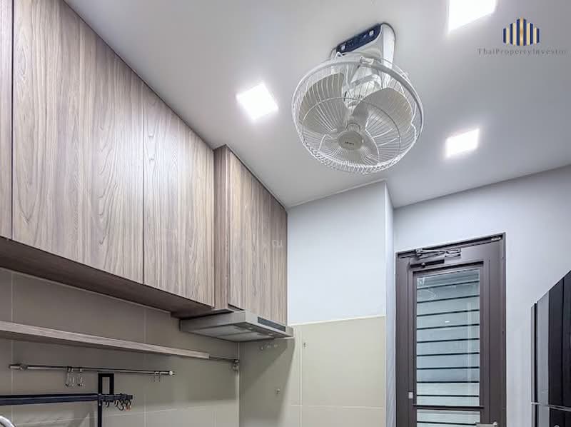 Baan Klang Muang Classe Ekkamai-Ramintra, Bangkok, Sukhonthasawat Road, Lat Phrao, Bangkok, 4 Bedrooms, 346 sqm, Single Detached House For Sale, by คุณลี, 500349049 - DDproperty.com