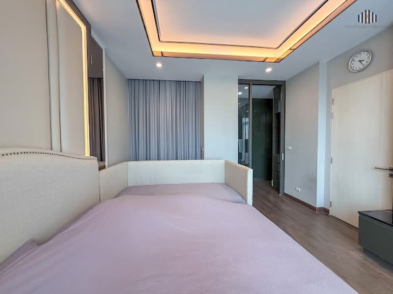 Baan Klang Muang Classe Ekkamai-Ramintra, Bangkok, Sukhonthasawat Road, Lat Phrao, Bangkok, 4 Bedrooms, 346 sqm, Single Detached House For Sale, by คุณลี, 500349049 - DDproperty.com