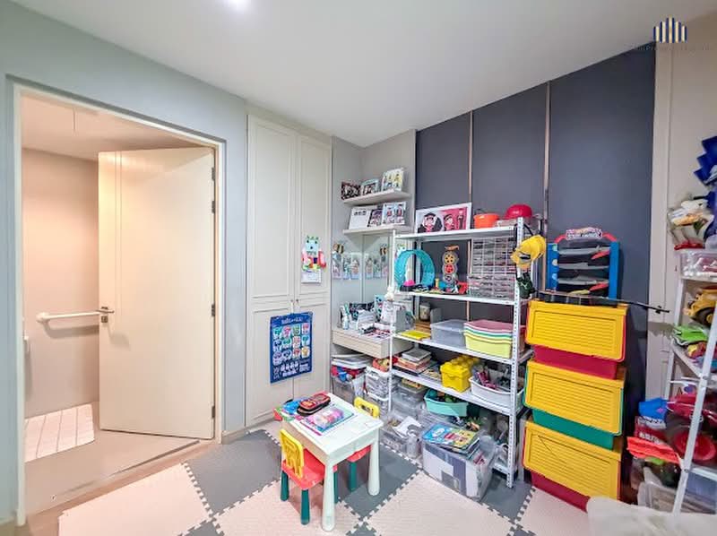 Baan Klang Muang Classe Ekkamai-Ramintra, Bangkok, Sukhonthasawat Road, Lat Phrao, Bangkok, 4 Bedrooms, 346 sqm, Single Detached House For Sale, by คุณลี, 500349049 - DDproperty.com