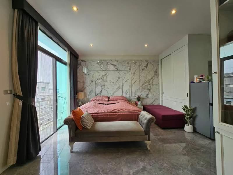 District Ekkamai - Ramintra, Bangkok, 77 Ramintra 40, Nuan Chan, Bueng Kum, Bangkok, 1 Bedroom, 173 sqm, Townhouse For Rent, by คุณลี, 500349055 - DDproperty.com