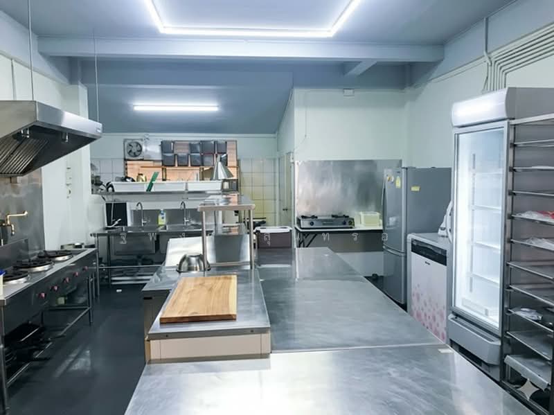 ไม่พบโครงการ, Bangkok, ถนนสุขุมวิท 62-68, Bang Na, Bangkok, 7 Bedrooms, 300 sqm, Single Detached House For Rent, by ณัฐพงศ์ สุนทรอรุณ, 500349084 - DDproperty.com