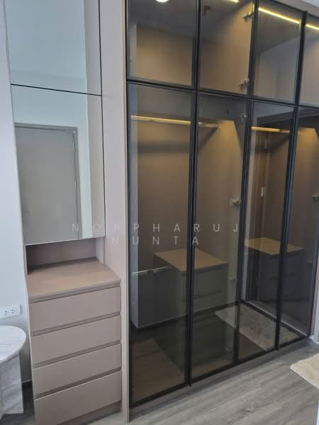 IDEO Sukhumvit Rama 4, Bangkok, Soi Sukhumvit 44, Sukhumvit Road, Phra Kanong, Khlong Toei, Bangkok, 2 Bedrooms, 65 sqm, Condo For Rent, by Sasithon Phonchuai, 500349103 - DDproperty.com