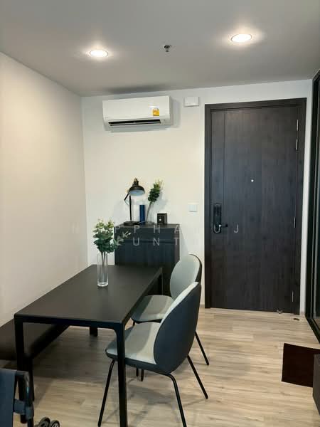 XT Huaikhwang, Bangkok, 244 Ratchadaphisek Road, Huai Khwang, Bangkok, 1 Bedroom, 35 sqm, Condo For Sale, by Noppharuj Nunta, 500349118 - DDproperty.com