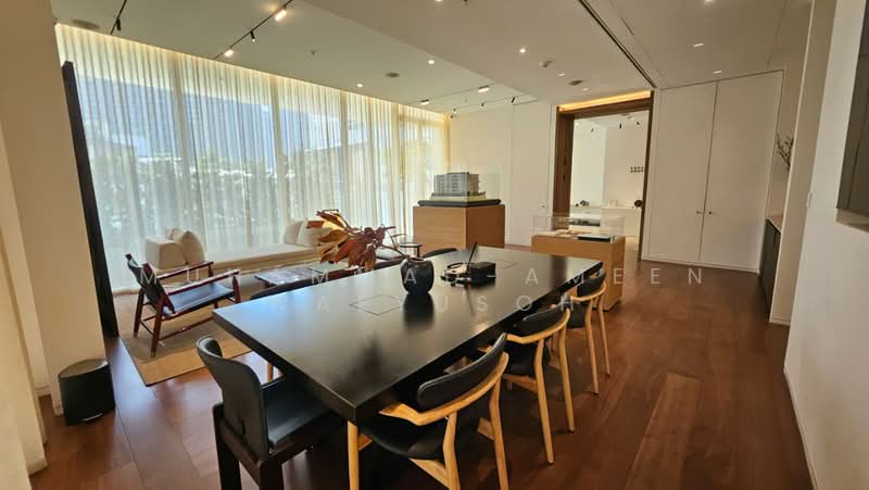 The Strand Thonglor, Bangkok, 36 Soi Sukhumvit 55, Khlong Tan Nua, Watthana, Bangkok, 1 Bedroom, 128 sqm, Condo For Rent, by Muhammad-ameen Waeyusoh, 500349201 - DDproperty.com