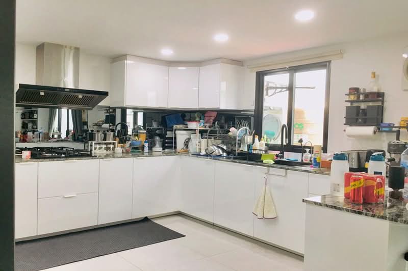 เอเธนส์ เฮ้าส์, Bangkok, PHMW+888 กรุงเทพมหานคร, Khlong Tan Nua, Watthana, Bangkok, 3 Bedrooms, 200 sqm, Townhouse For Sale, by คุณอร, 500349250 - DDproperty.com