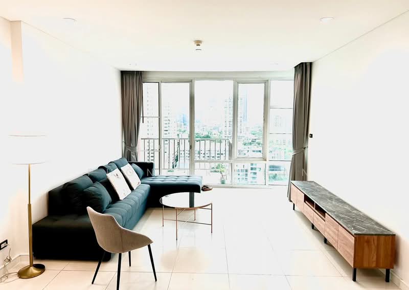 Fullerton Sukhumvit, Bangkok, Sukhumvit Road, Khlong Tan Nua, Watthana, Bangkok, 2 Bedrooms, 105 sqm, Condo For Rent, by Sannop Phongpraphan, 500349278 - DDproperty.com