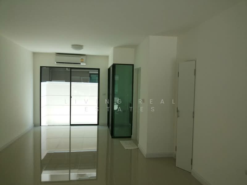 Town Avenue Merge Rattanatibet : ทาวน์ อเวนิว เมิร์จ รัตนาธิเบศร์, นนทบุรี, ถนน รัตนาธิเบศร์, บางรักใหญ่, บางบัวทอง, นนทบุรี, 170 ตร.ม., ทาวน์เฮ้าส์ ให้เช่า, โดย Living Real Estates, 500349306 - DDproperty.com