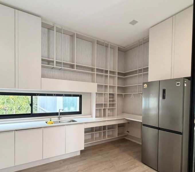VIVE Krungthep Kreetha, Bangkok, Krungthep Kreetha Road, Saphan Sung, Bangkok, 4 Bedrooms, 320 sqm, Single Detached House For Rent, by Vinai  Wattana, 500349335 - DDproperty.com