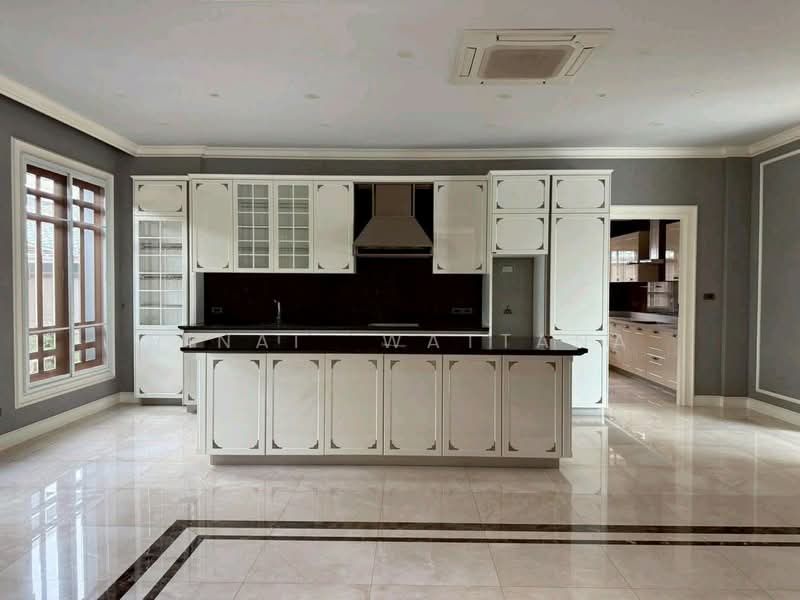 4-BR Villa, Bangkok, Thung Song Hong, Lak Si, Bangkok, 4 Bedrooms, 750 sqm, Villa For Rent, by Vinai  Wattana, 500349355 - DDproperty.com